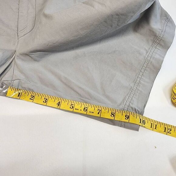 Hugo Boss Size 36 Flat Front Chino Grey Shorts Men's O10 - Picture 5 of 8